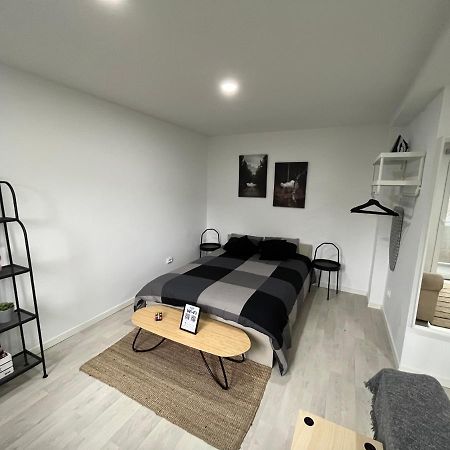ブラガApartamento 3 Min Da Av Liberdade - Remodeladoアパートメント エクステリア 写真