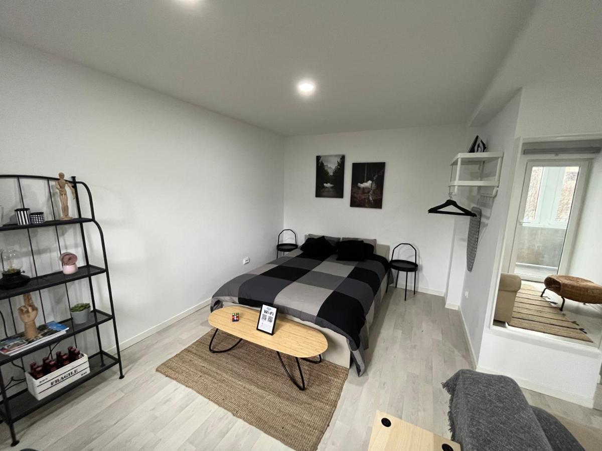 ブラガApartamento 3 Min Da Av Liberdade - Remodeladoアパートメント エクステリア 写真