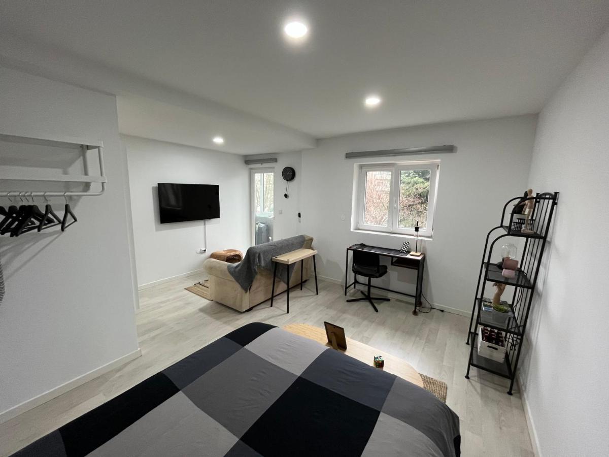 ブラガApartamento 3 Min Da Av Liberdade - Remodeladoアパートメント エクステリア 写真