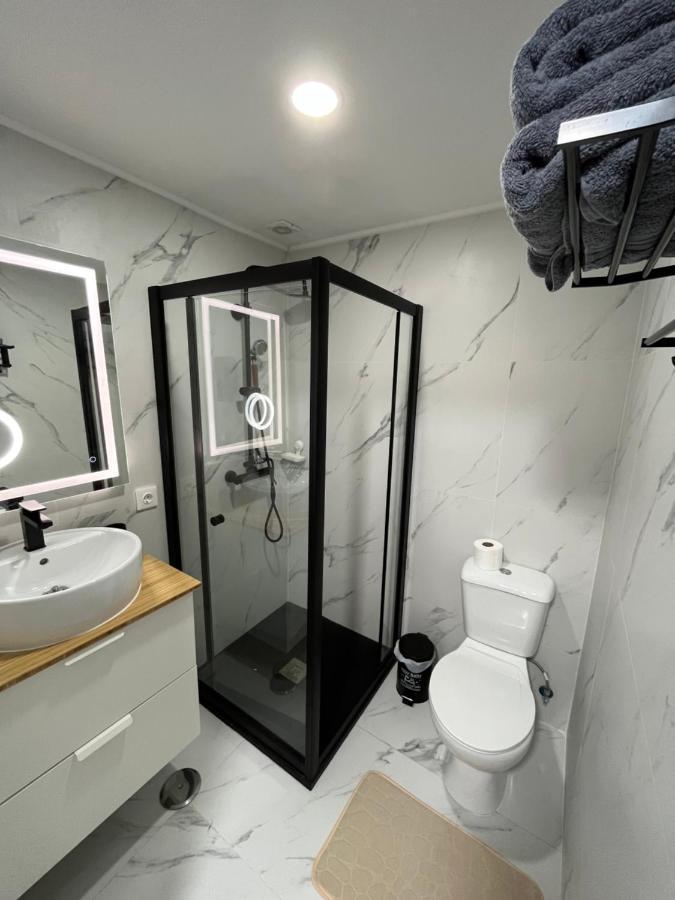 ブラガApartamento 3 Min Da Av Liberdade - Remodeladoアパートメント エクステリア 写真