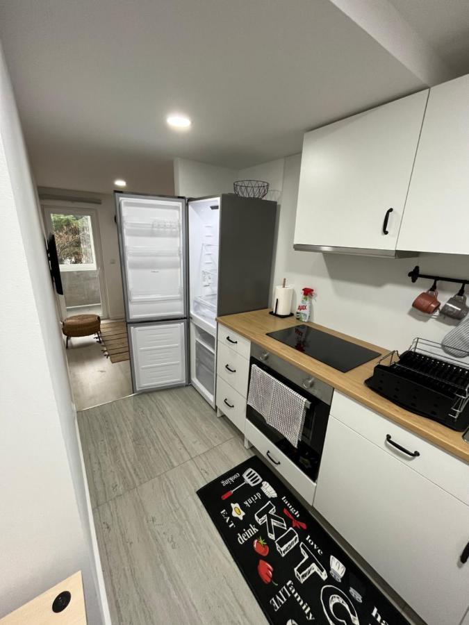 ブラガApartamento 3 Min Da Av Liberdade - Remodeladoアパートメント エクステリア 写真